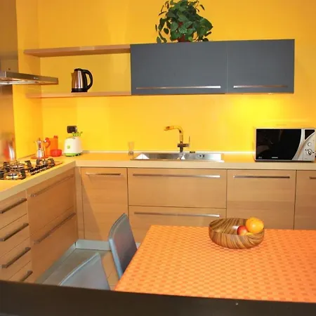 Simone-ferienwohnung Nahe Menaggio * San Siro (Lombardy)